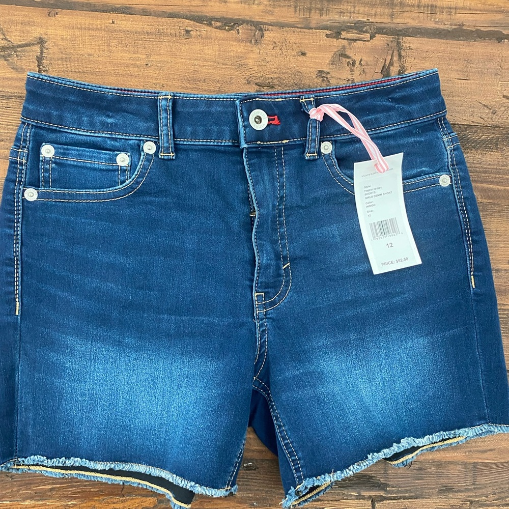 Sz.10 (girls) Vineyard Vines denim shorts